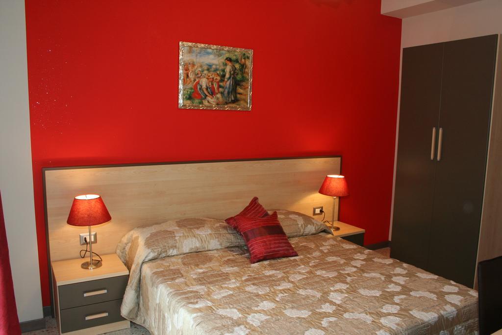Gallery B&B Milazzo Bagian luar foto