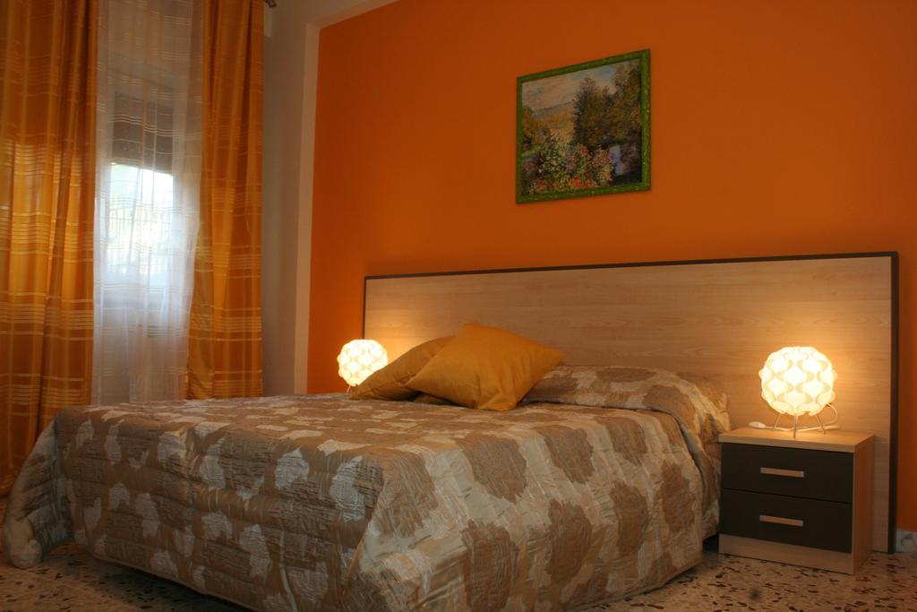 Gallery B&B Milazzo Bagian luar foto