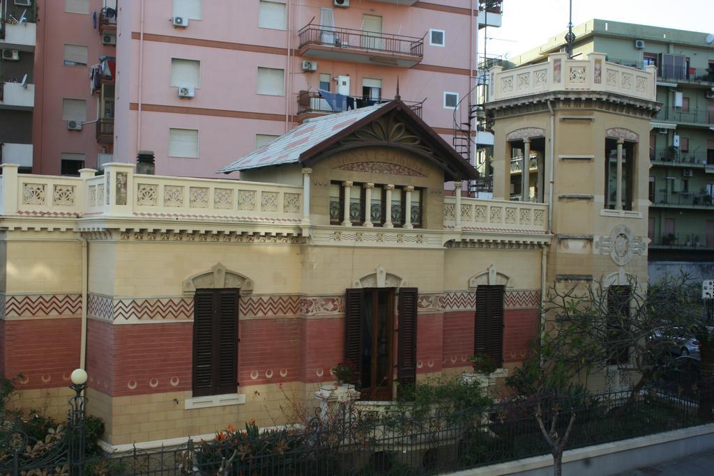 Gallery B&B Milazzo Bagian luar foto